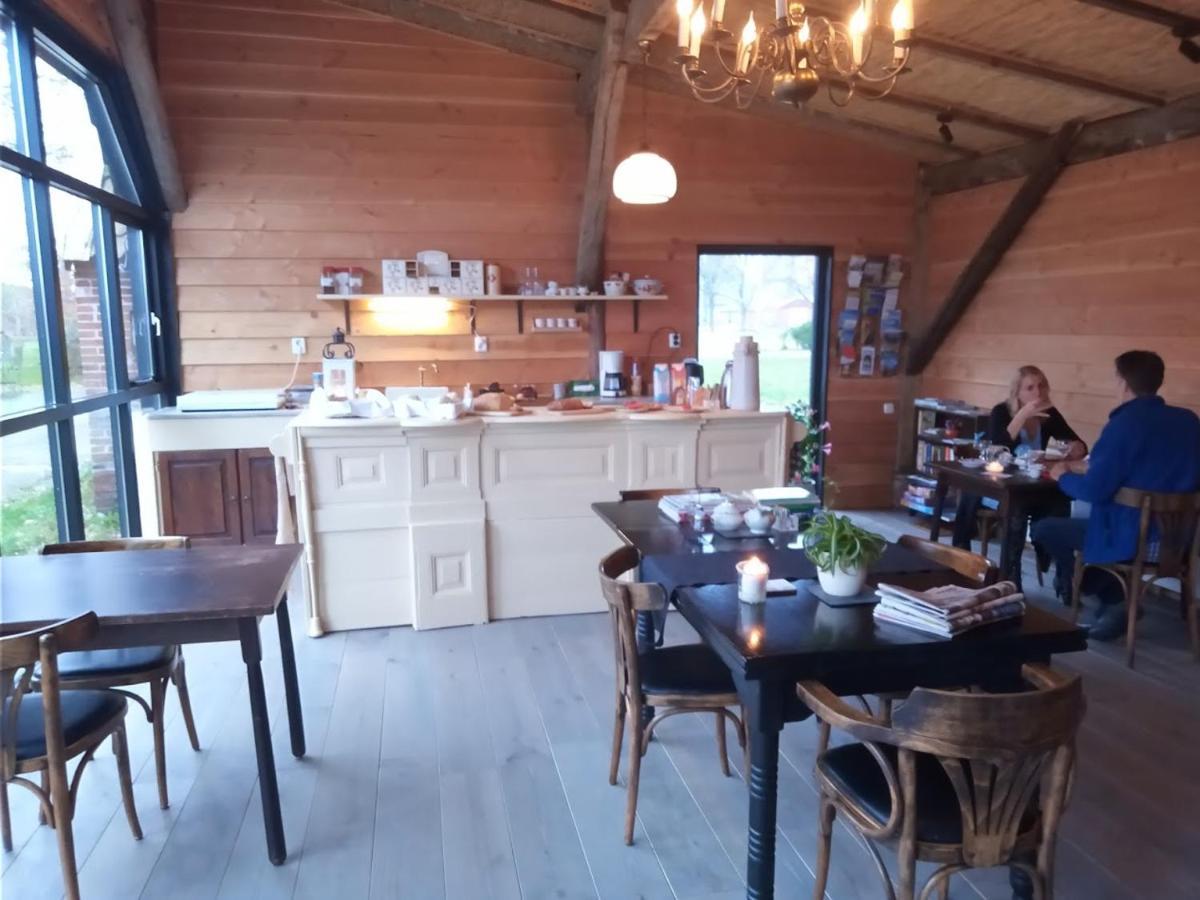 Pipowagen Elsebein Groningen Westerwolde Unieke Ligging Met Eigen Tuin En Vrij Uitzicht Over Veld Naar Natuurgebied Onstwedde Екстериор снимка